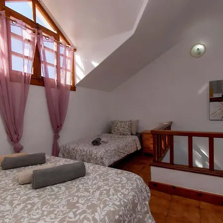 Park Santiago Iii 139 - Three Bed Villa Playa de las Americas (Tenerife)