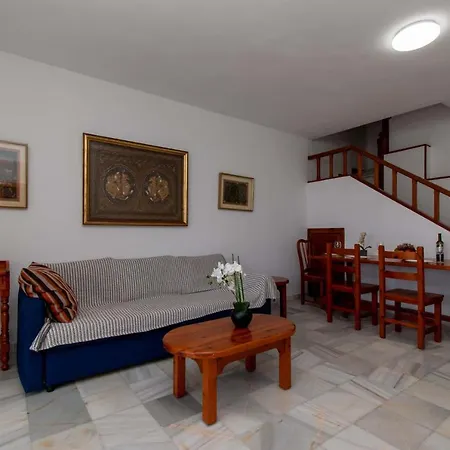 Park Santiago Iii 139 - Three Bed Villa Playa de las Americas (Tenerife)